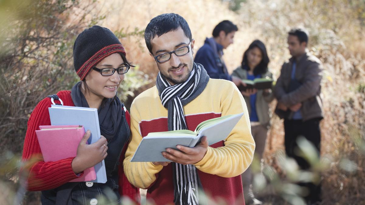 Kamp Pelatihan, Kelas Nano: Mengapa Pembelajaran Cepat dan Fleksibel adalah Mengganti Pendidikan Universitas Tradisional