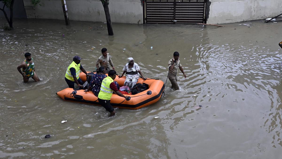 Menavigasi banjir di Bangalore: jalan alami untuk diikuti