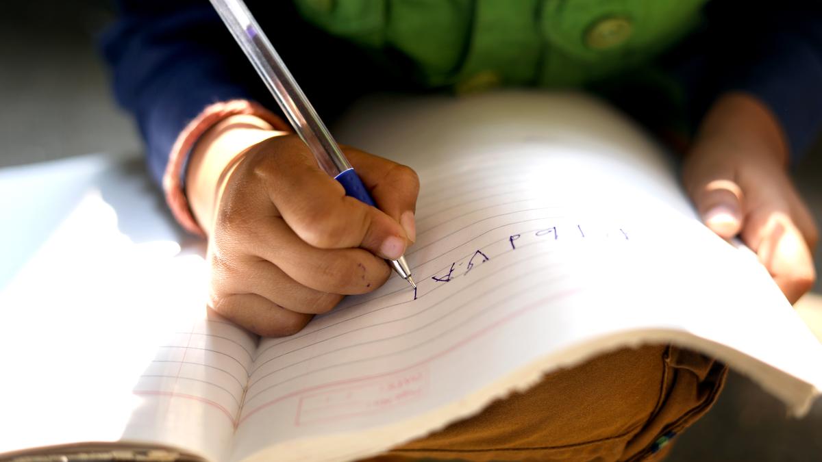 Menceritakan kisah Velpur untuk mengakhiri pekerja anak -anak